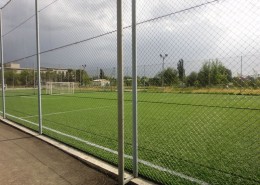 Футбольное поле в СШ №153